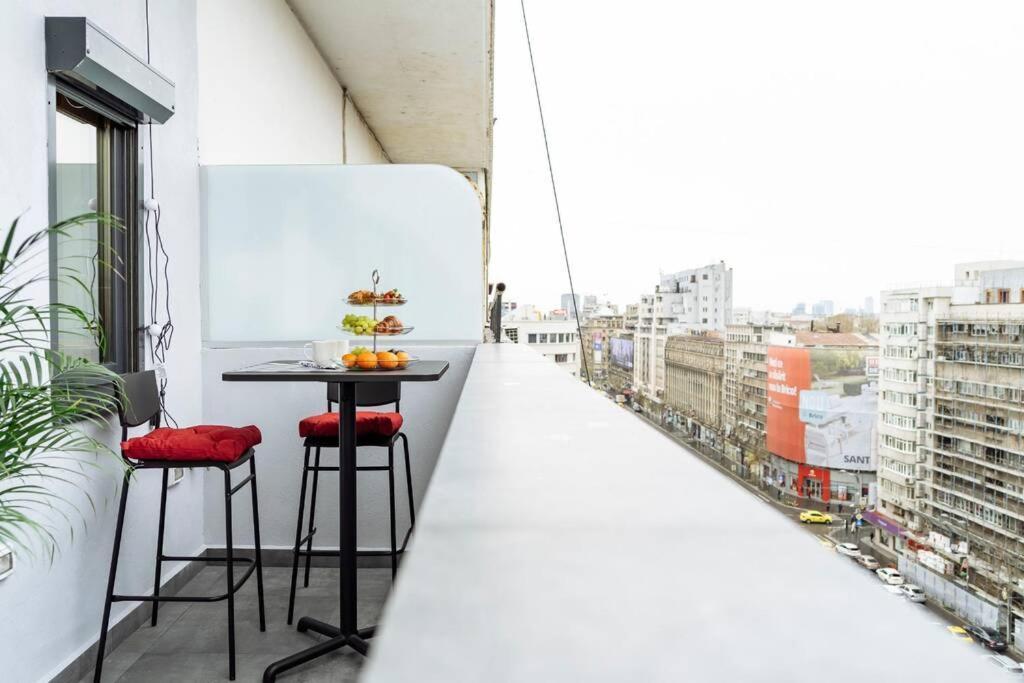 Amazing City View - Terrace+Netflix - City Center Bucharest Exterior photo